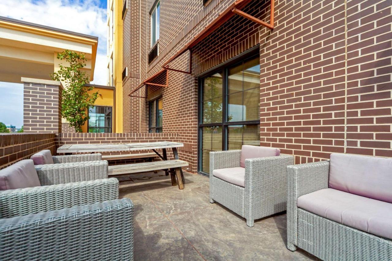 Comfort Suites La Vista Εξωτερικό φωτογραφία